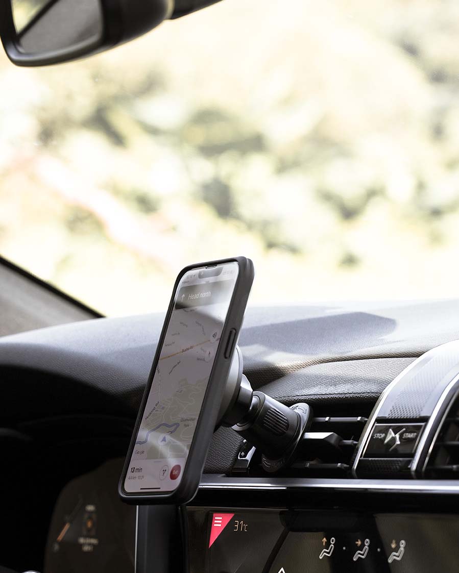 Lamicall All Lock AL04 3-1  All Lock 3-1 All Lock Magnetic Car Holder with Wireless charger  